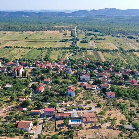 Villa Rural Adriart With Heated Pool And Sauna *