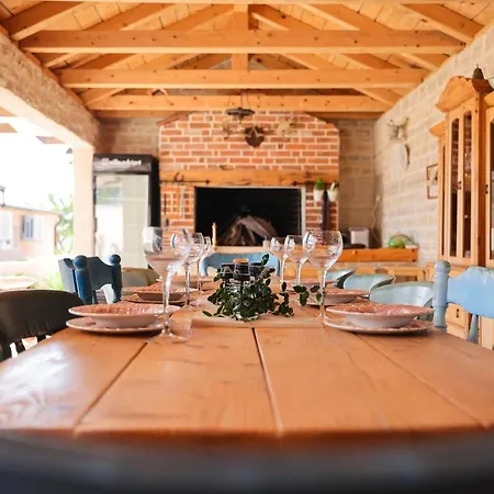 Rural Adriart With Heated Pool And Sauna