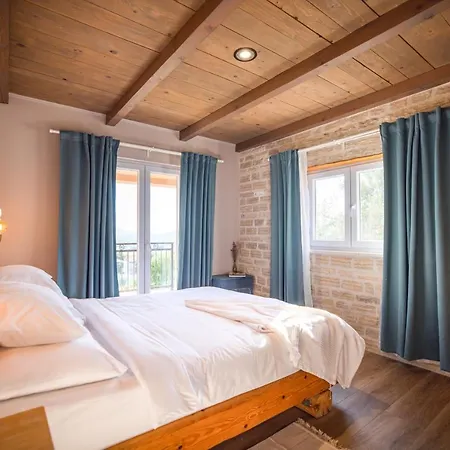 ヴィラ Rural Adriart With Heated Pool And Sauna *