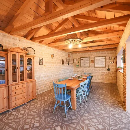 Rural Adriart With Heated Pool And Sauna *