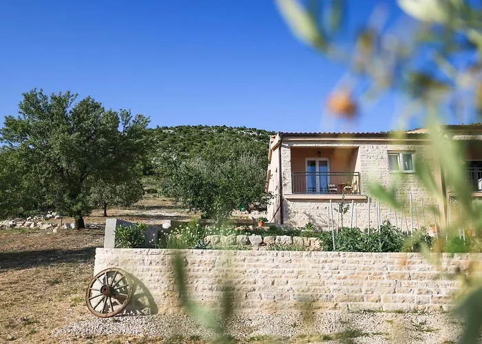Rural Adriart With Heated Pool And Sauna Villa Stankovci (Zadar)