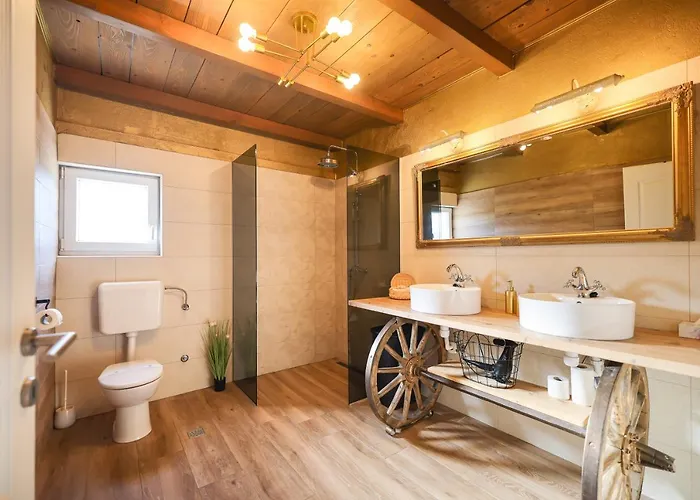 Villa Rural Adriart With Heated Pool And Sauna *
