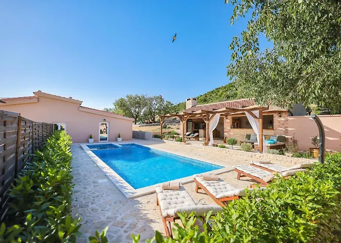 Villa Rural Adriart With Heated Pool And Sauna