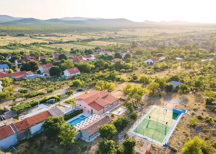 Villa Rural Adriart With Heated Pool And Sauna *